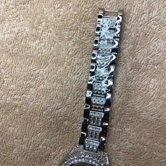 Michael Kors Women's Watch - Picture 6 of 10